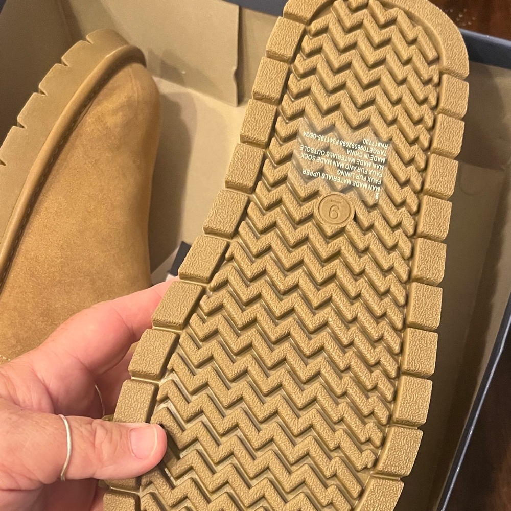 Universal Thread Light Brown Memory Foam Boots - Picture 6 of 6